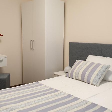 חוואר Apartments And Rooms With Parking Space Hvar - 15378 חדר תמונה