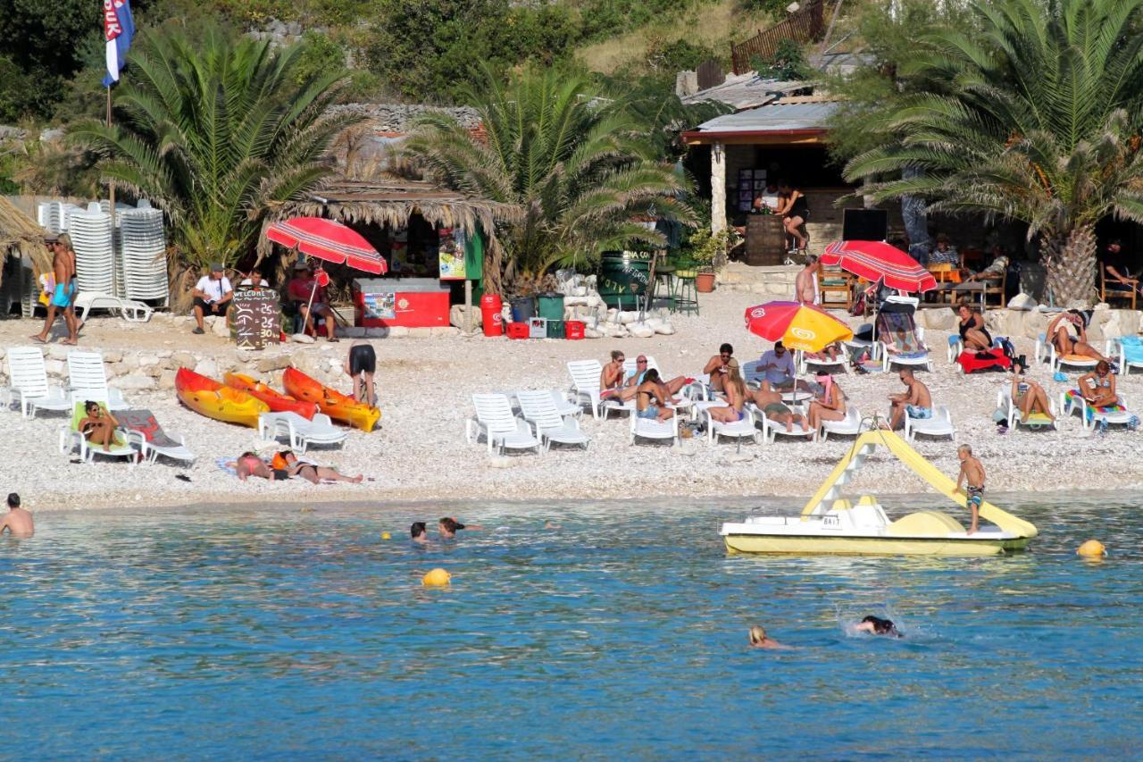 חוואר Apartments And Rooms With Parking Space Hvar - 15378 מראה חיצוני תמונה