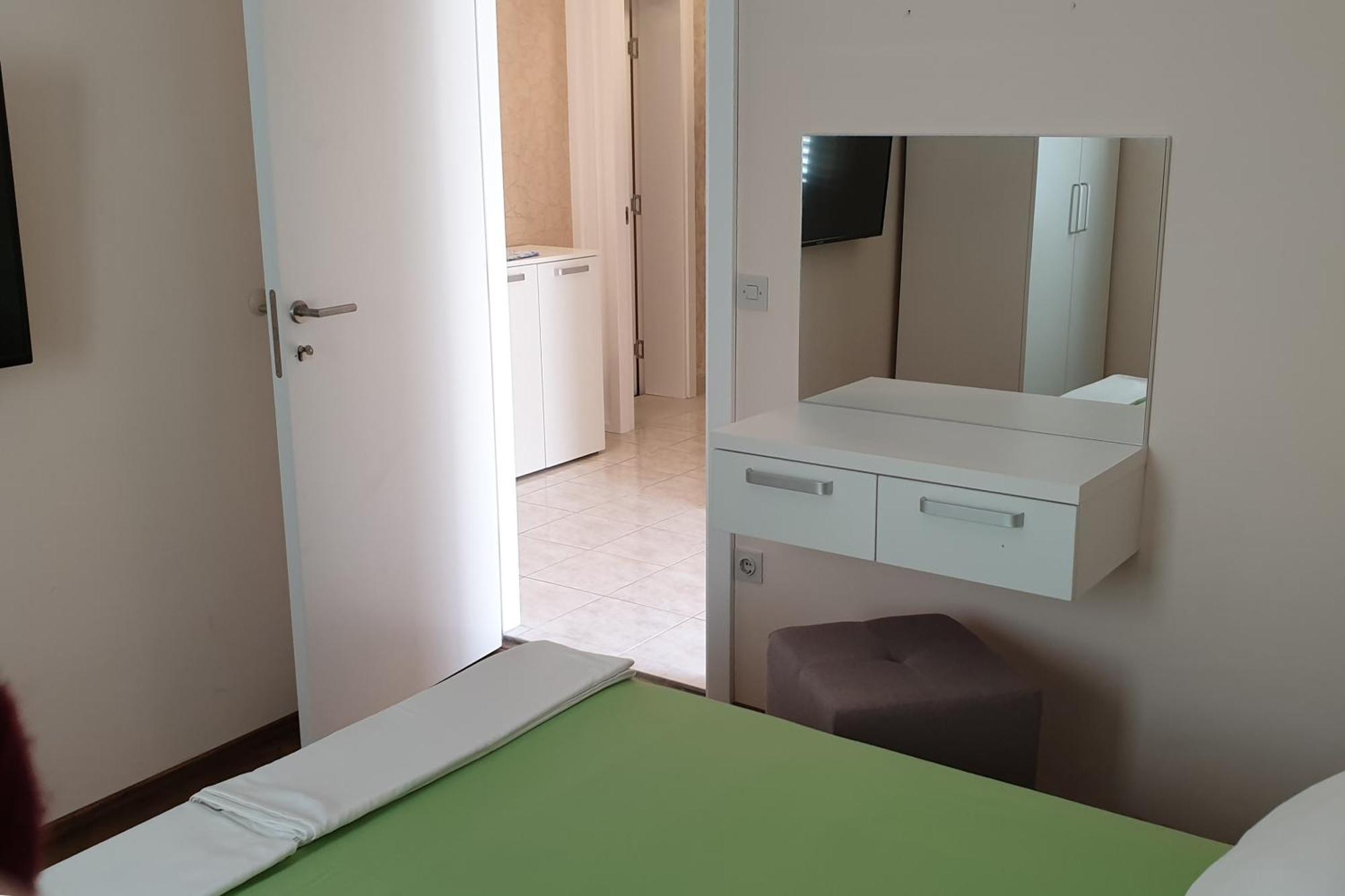 חוואר Apartments And Rooms With Parking Space Hvar - 15378 חדר תמונה